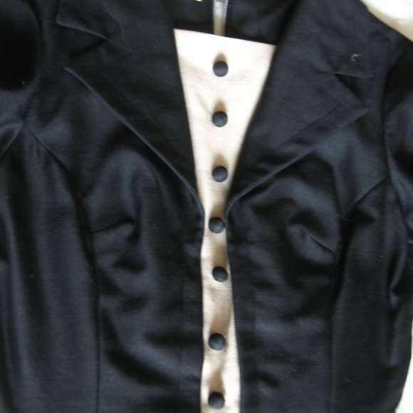 Holidays coming! VINTAGE Tuxedo Dress Size 6 - Picture 3 of 11